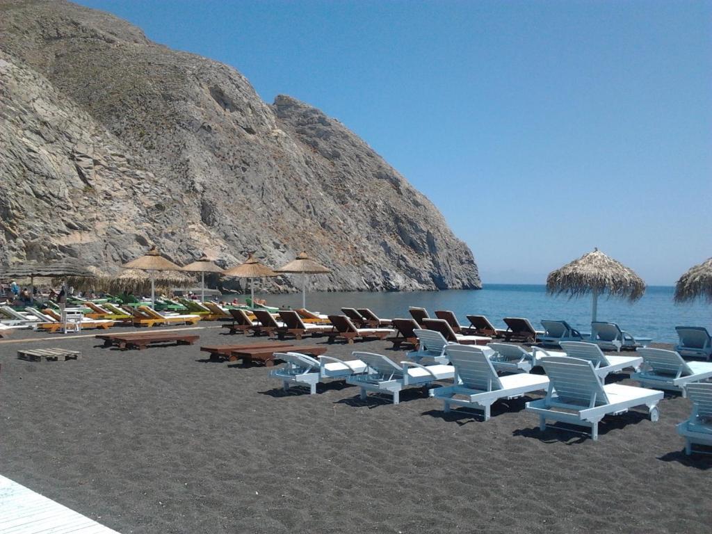 Villa Kostas Perissa (Santorini) Exterior foto