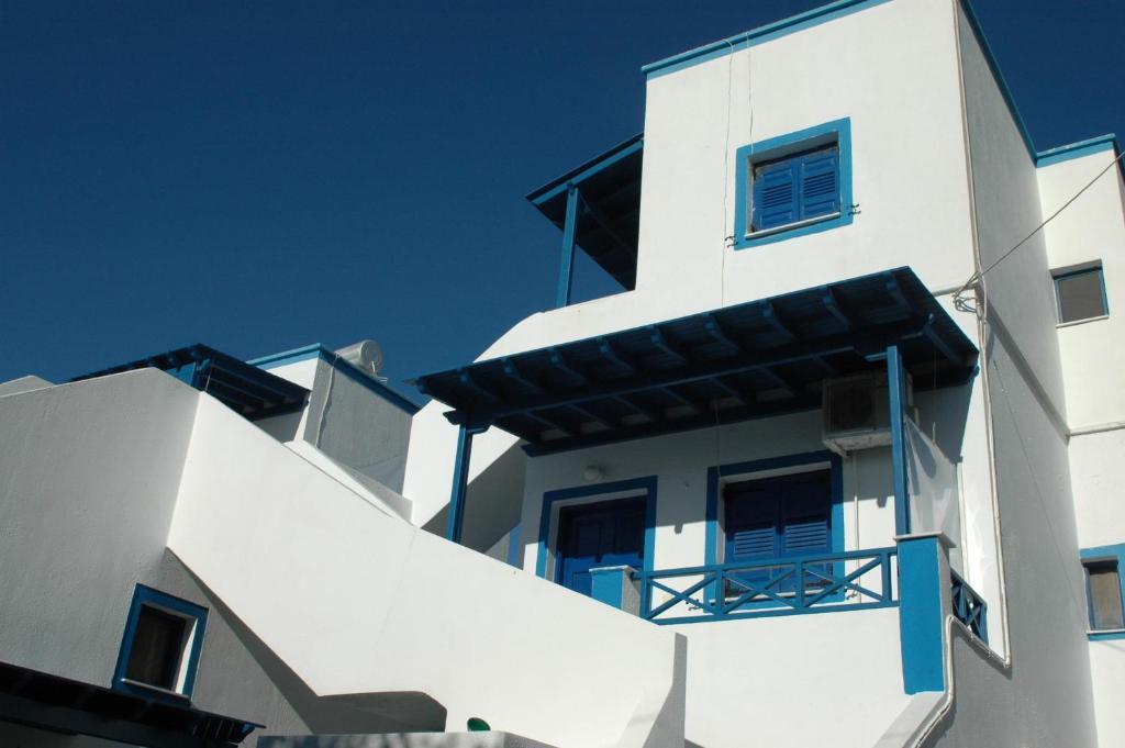 Villa Kostas Perissa (Santorini) Exterior foto